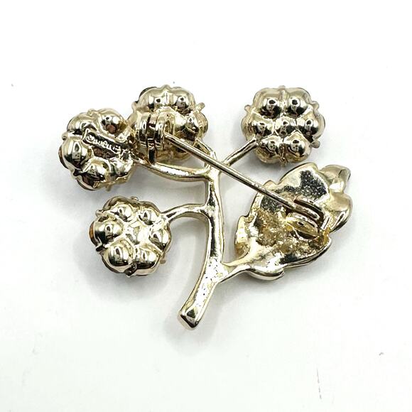 1960s MONET Violet Rhinestone Green Enamel Blooming Hydrangea Flower Brooch Pin - Picture 2 of 6